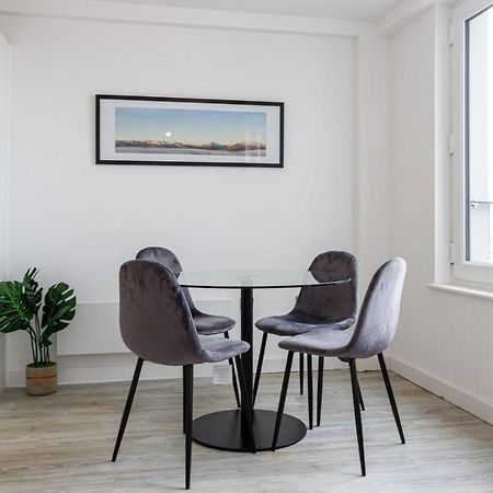 Contemporary 2 Bedroom Duplex In Salford Manchester Buitenkant foto