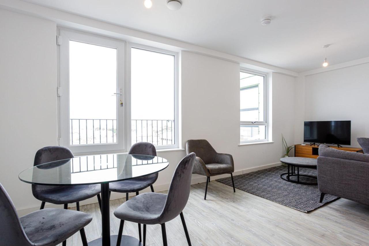 Contemporary 2 Bedroom Duplex In Salford Manchester Buitenkant foto
